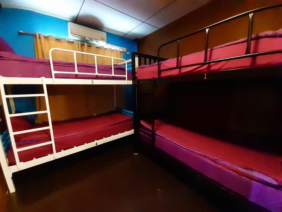 Resting Place Hostel Mueang Kao Exterior photo